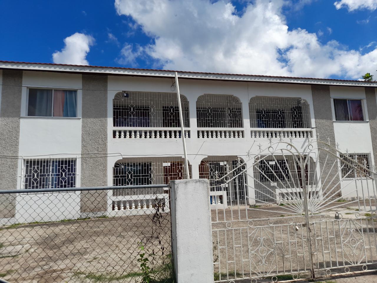 Apartment For Sale SUNNYFIELD DRIVE, May Pen 7,500,000 Keez