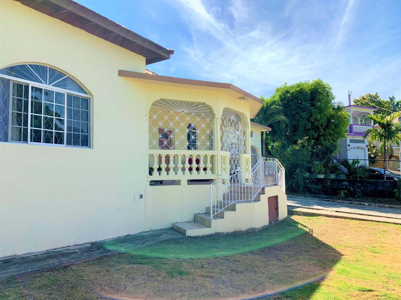 House For Sale PORTO BELLO DRIVE, Montego Bay 265,000 Keez