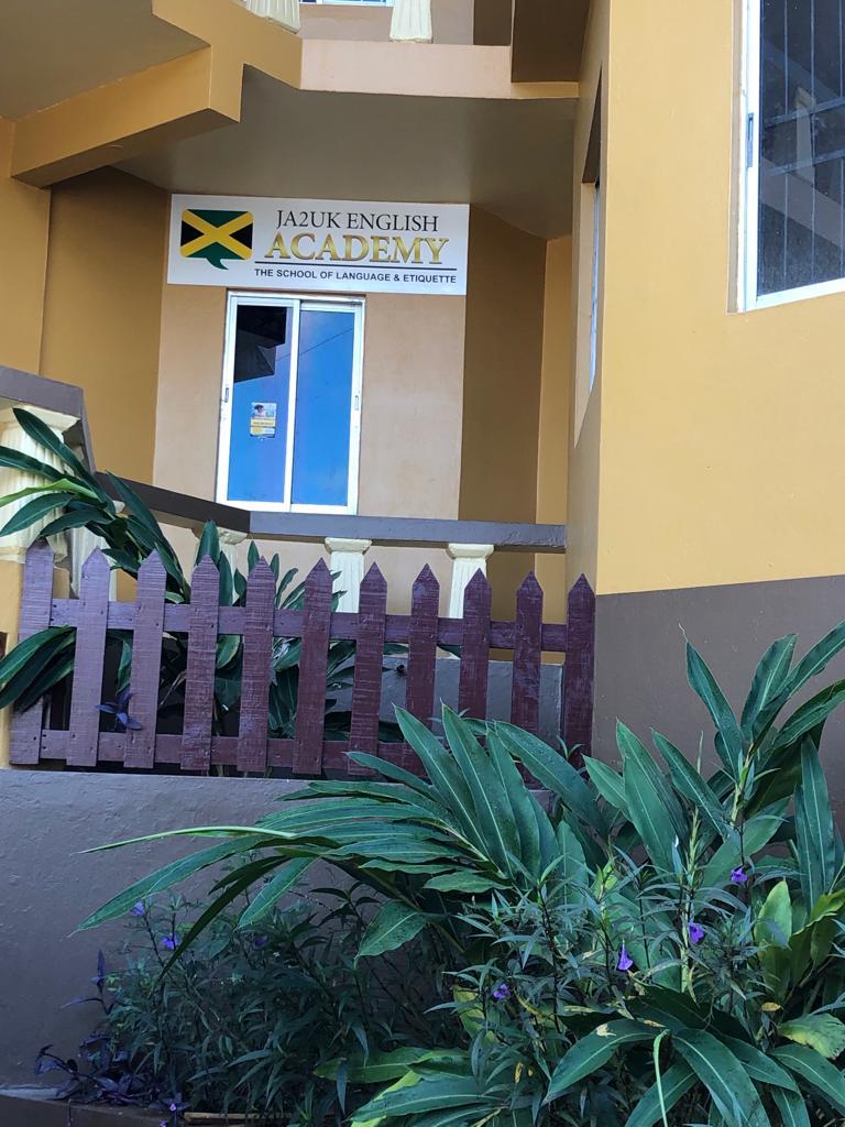 Offices / Commercial Bldg For Rent MAIN STREET OCHO RIOS, Ocho Rios