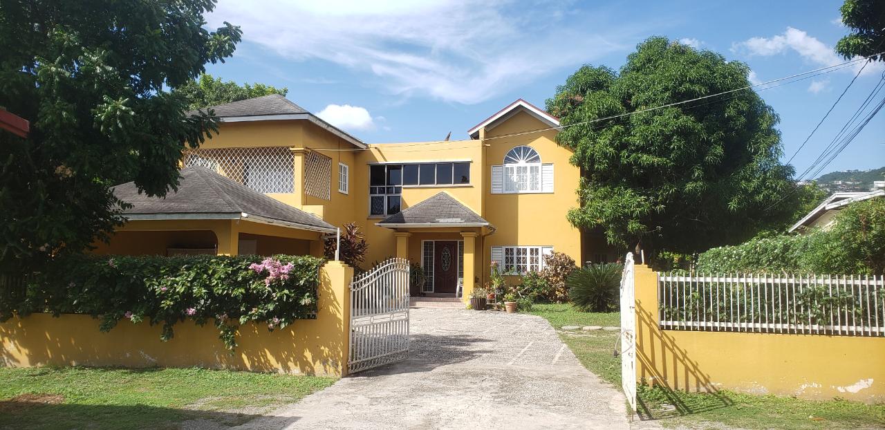 House For Sale SUNRISE CRESCENT, Kingston 19 110,000,000 Keez