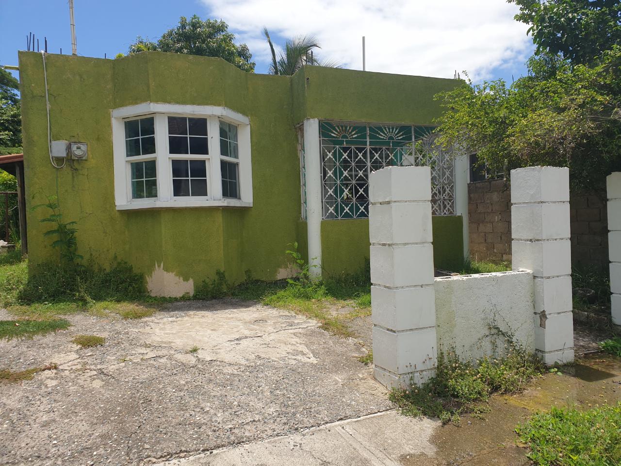 House For Sale PURPLE CLOSE ANGEL GROVE, Spanish Town 10,000,000 Keez