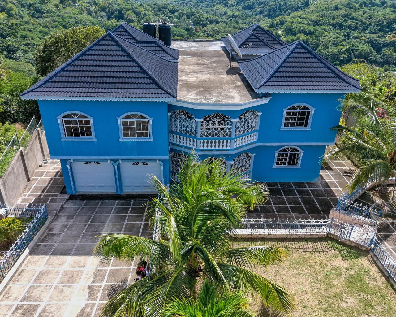 House For Sale PORTO BELLO HEIGHTS, Montego Bay 360,000 Keez