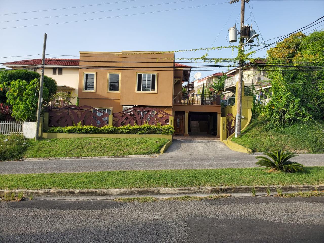 House For Rent WESTGATE HILLS, Montego Bay 650 Keez