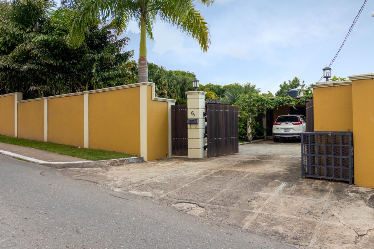 House For Sale NORBROOK DRIVE, Kingston 8 650,000 Keez