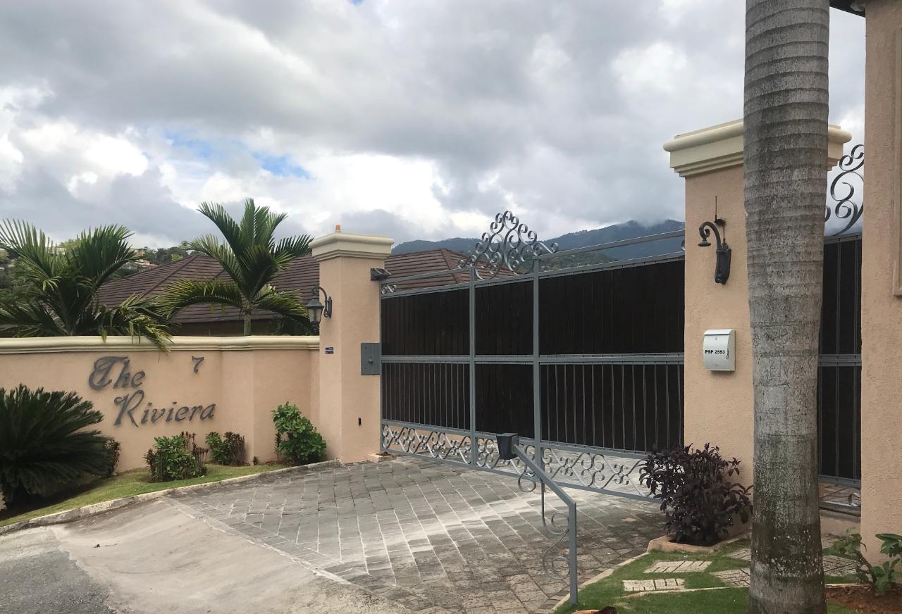 Apartment For Sale ROCKHAMPTON DRIVE, Kingston 8 40,000,000 Keez