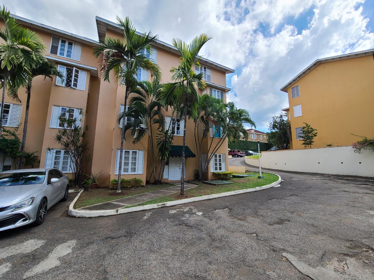Apartment For Sale RAVINIA ROAD, Kingston 6 20,000,000 Keez