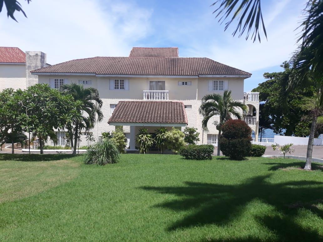 Apartment For Sale TOWER ISLE, Tower Isle 315,000 Keez