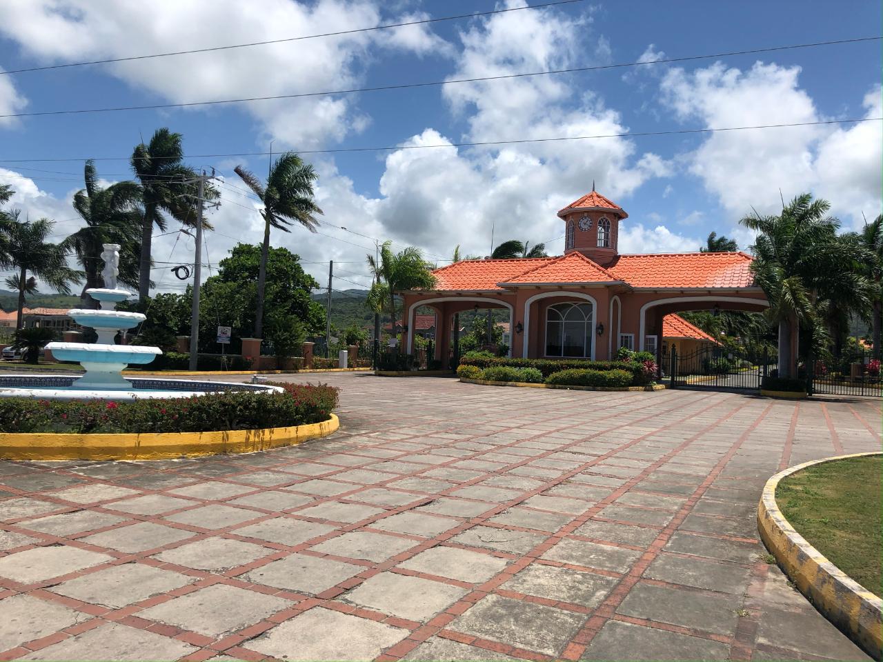 House For Sale PLANTATION VILLAGE, Laughlands 350,000 Keez