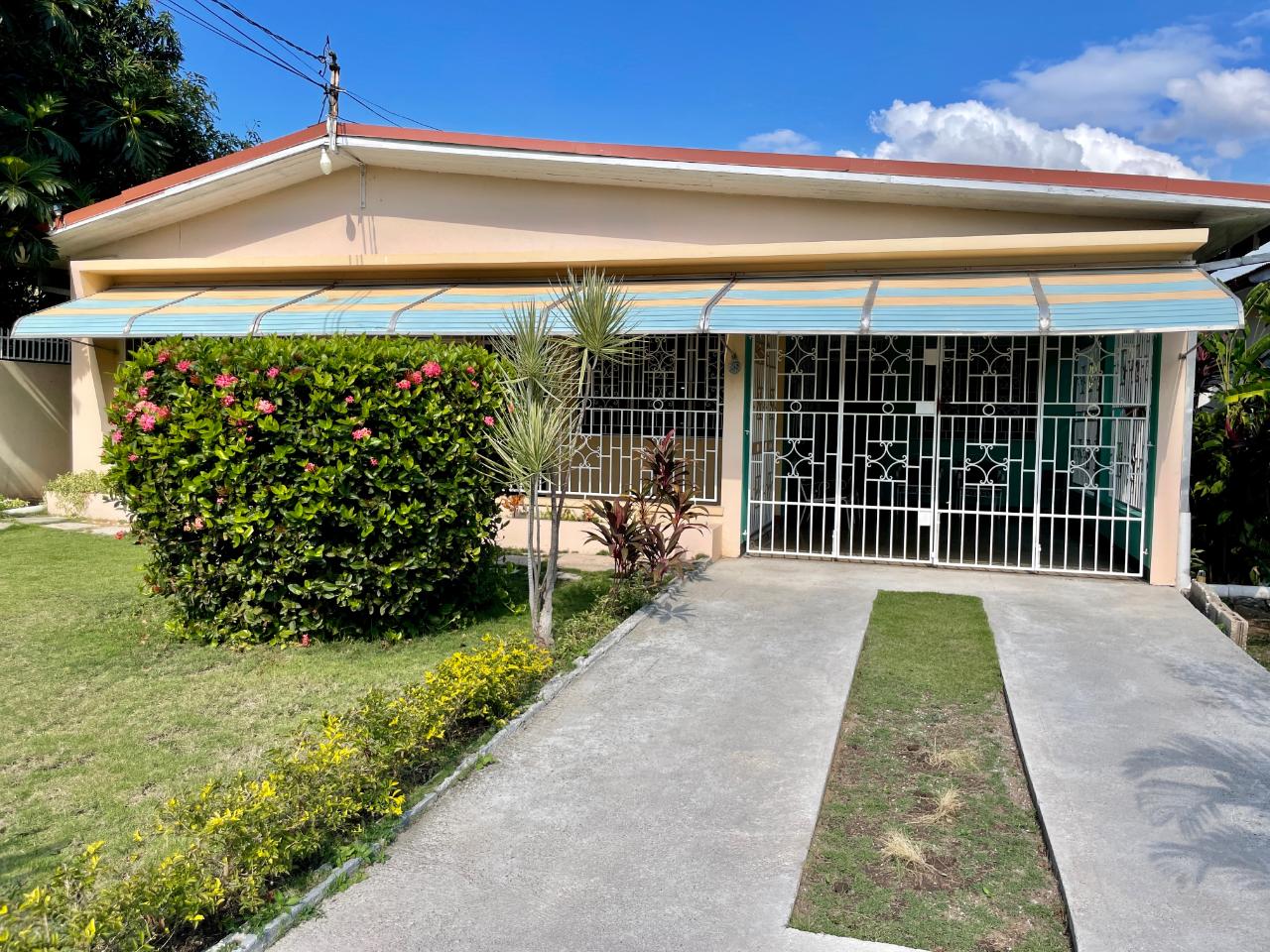 House For Sale GREENVALE ROAD, Kingston 10 37,500,000 Keez