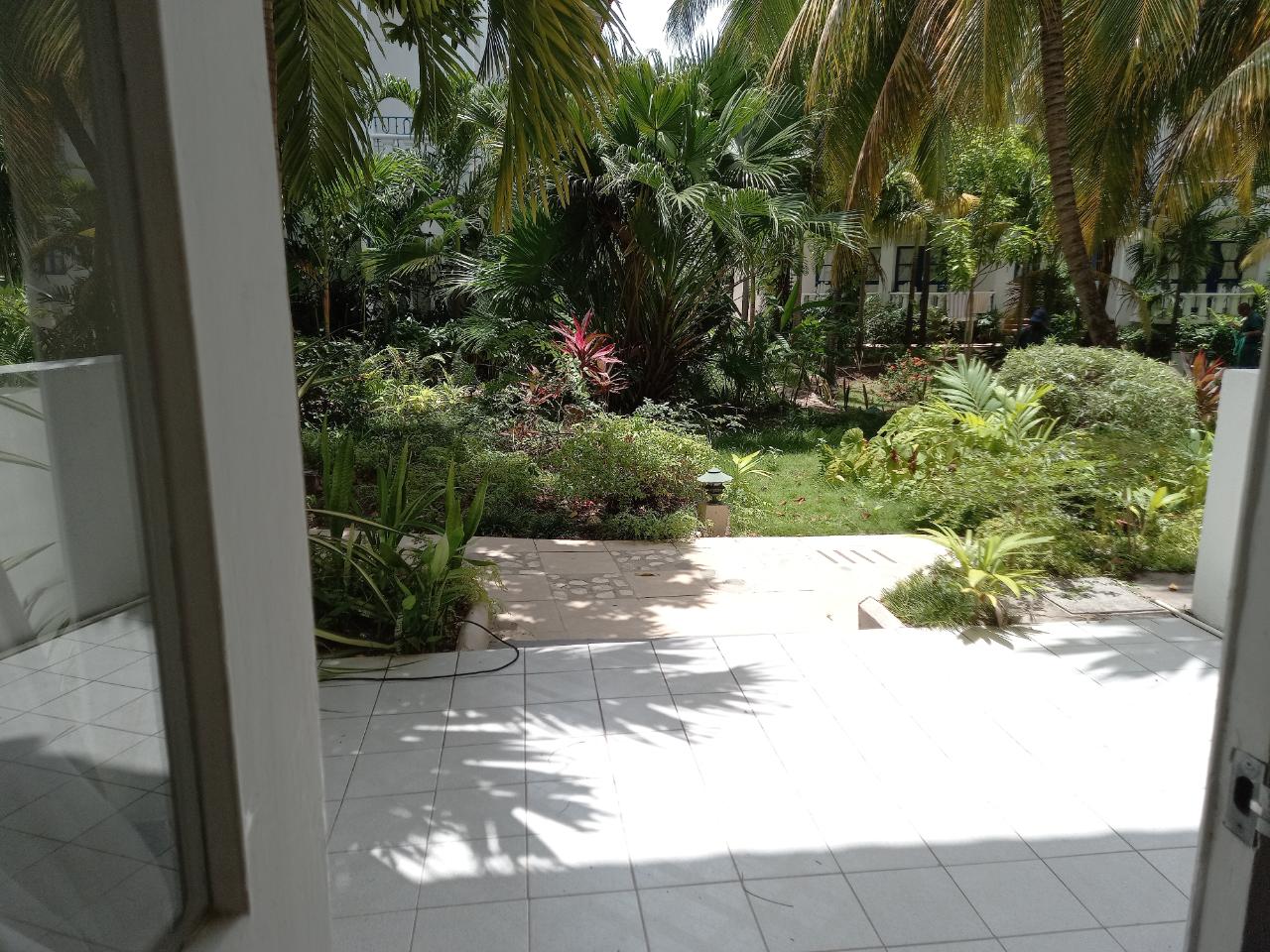 Apartment For Sale CARDIFF HALL, ST. ANN, Runaway Bay 250,000 Keez