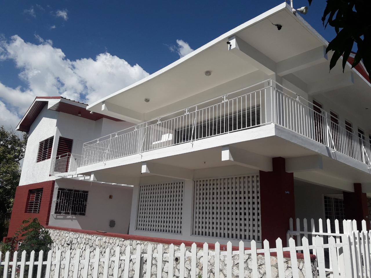 House For Rent SHENSTONE DRIVE, Kingston 6 160,000 Keez
