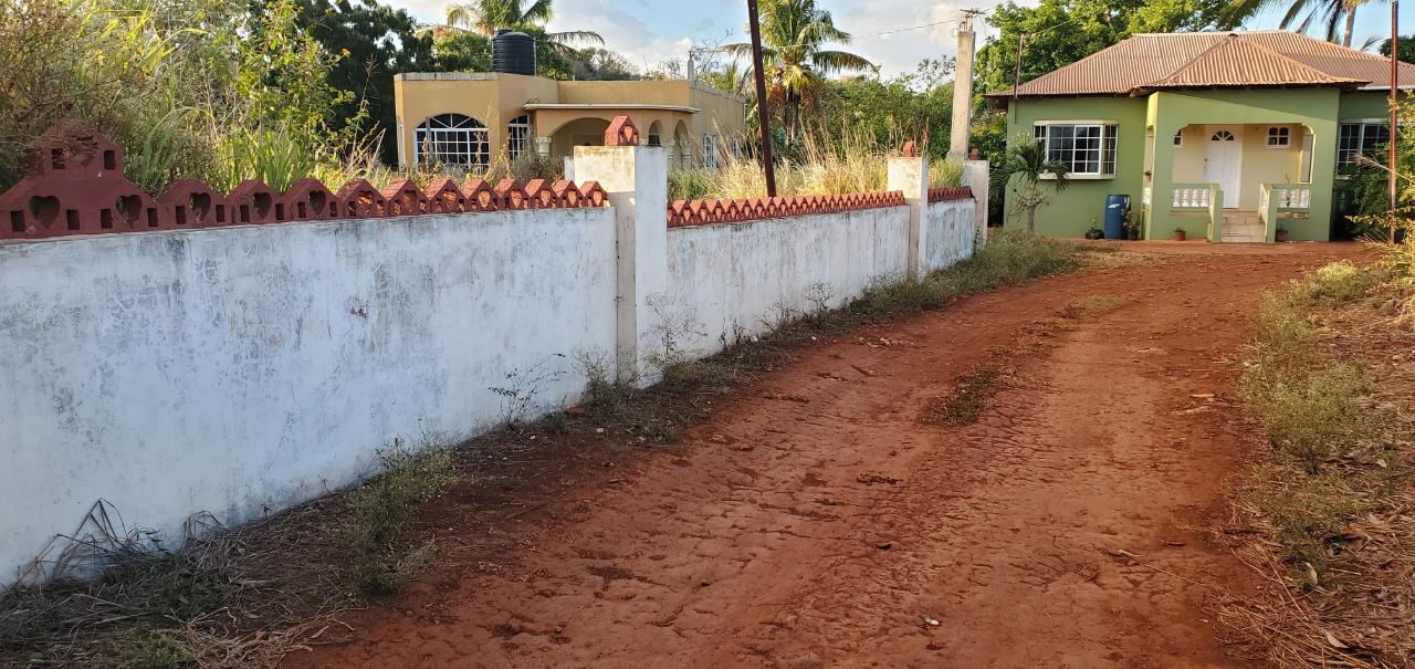 House For Sale BALLARDS VALLEY, JUNCTION, Junction 15,000,000 Keez