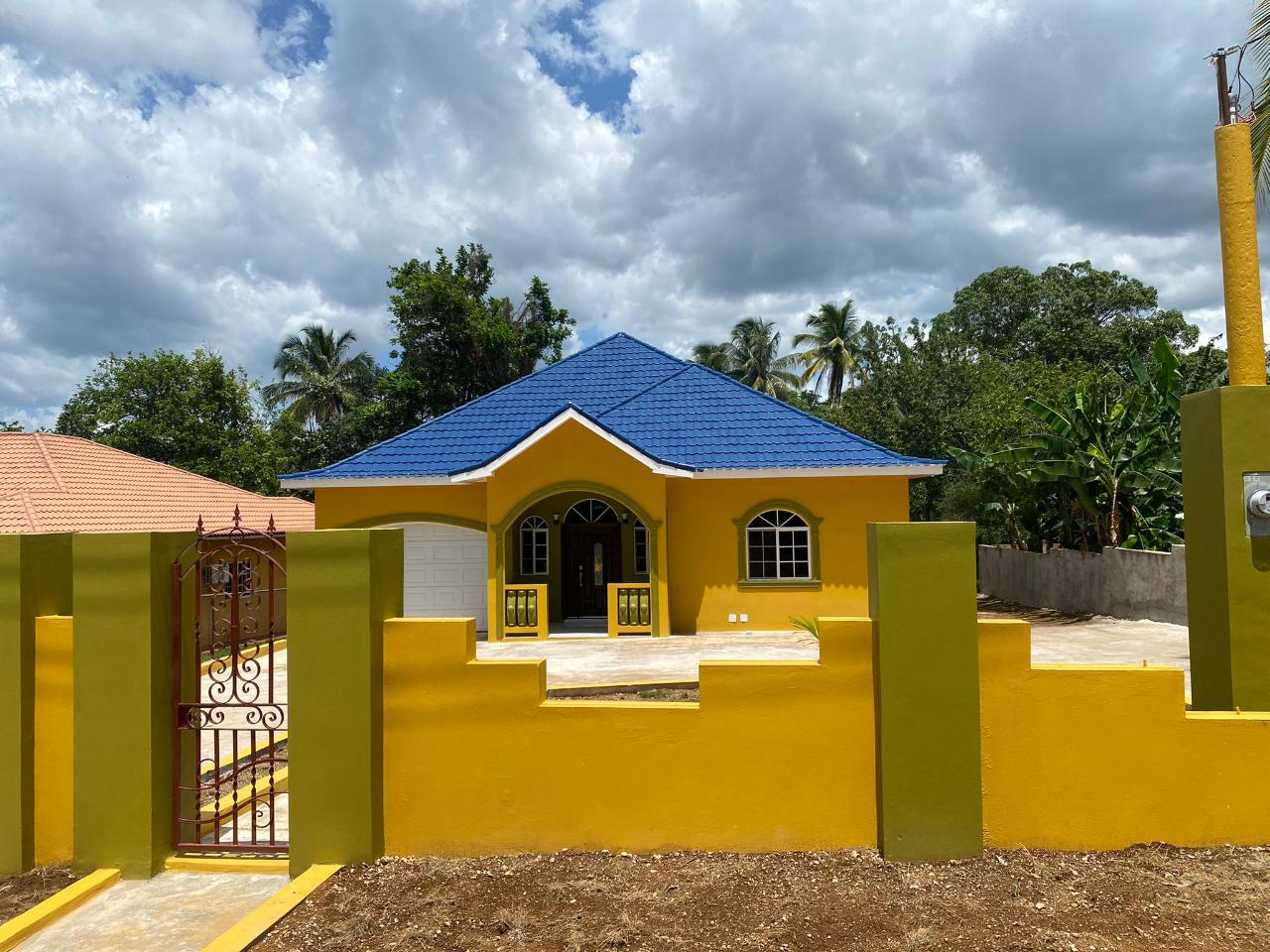 House For Sale COOMBS CLOSE, WATERLOO RD, Santa Cruz 35,000,000 Keez