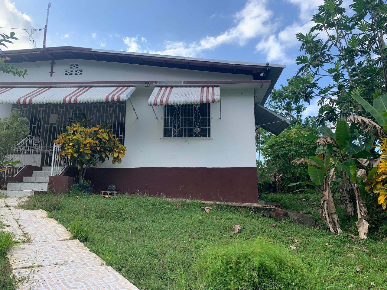 House For Sale DIAMOND ROAD, Bog Walk 12,000,000 Keez