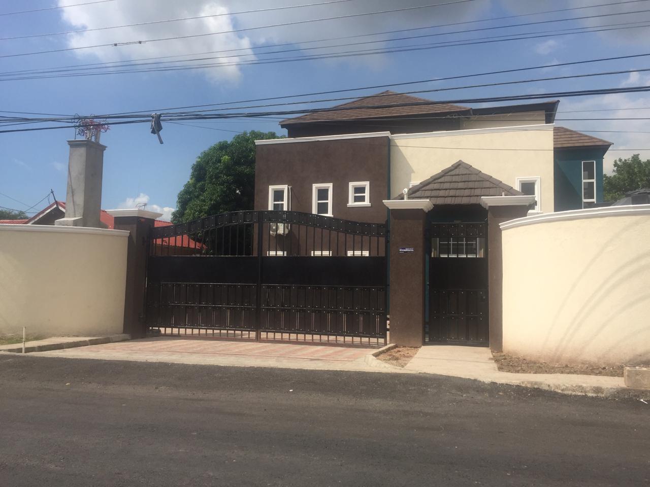 Apartment For Sale SUNDOWN CRESCENT, Kingston 20 36,000,000 Keez