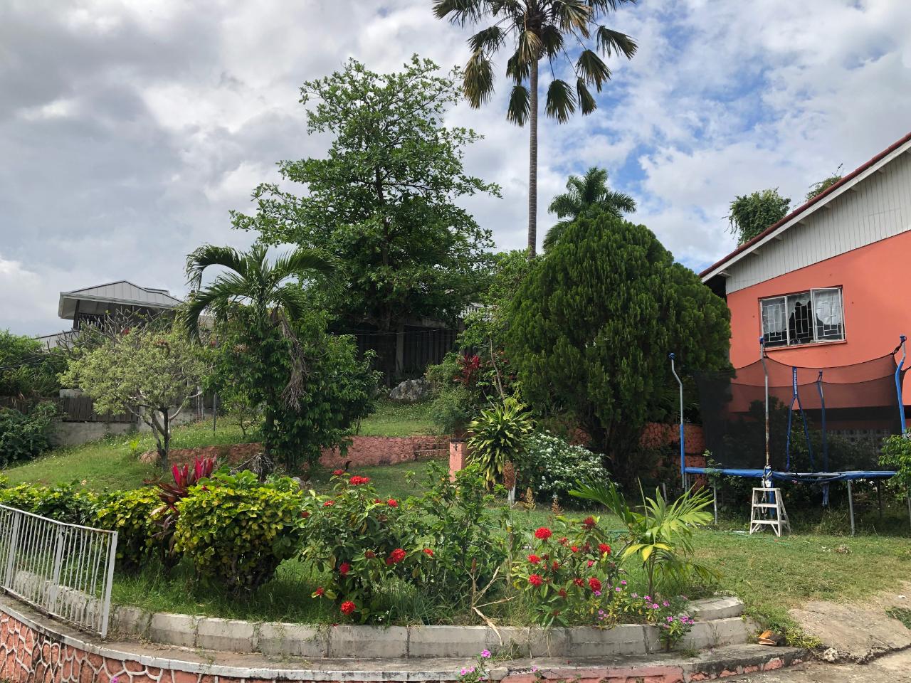 House For Sale STILWELL ROAD, Kingston 8 775,000 Keez