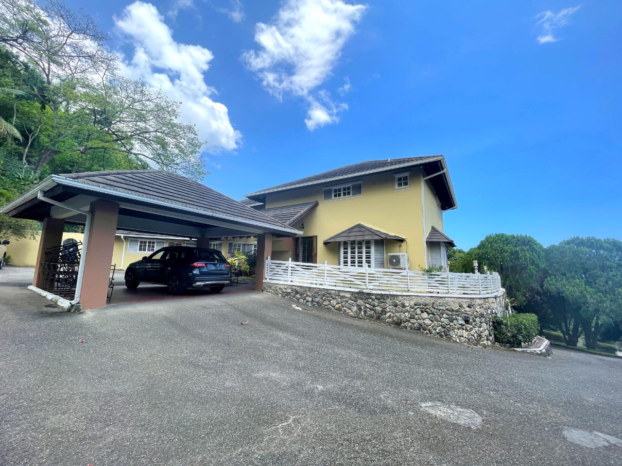 House For Rent BRACKNELL AVENUE, Kingston 6 6,000 Keez