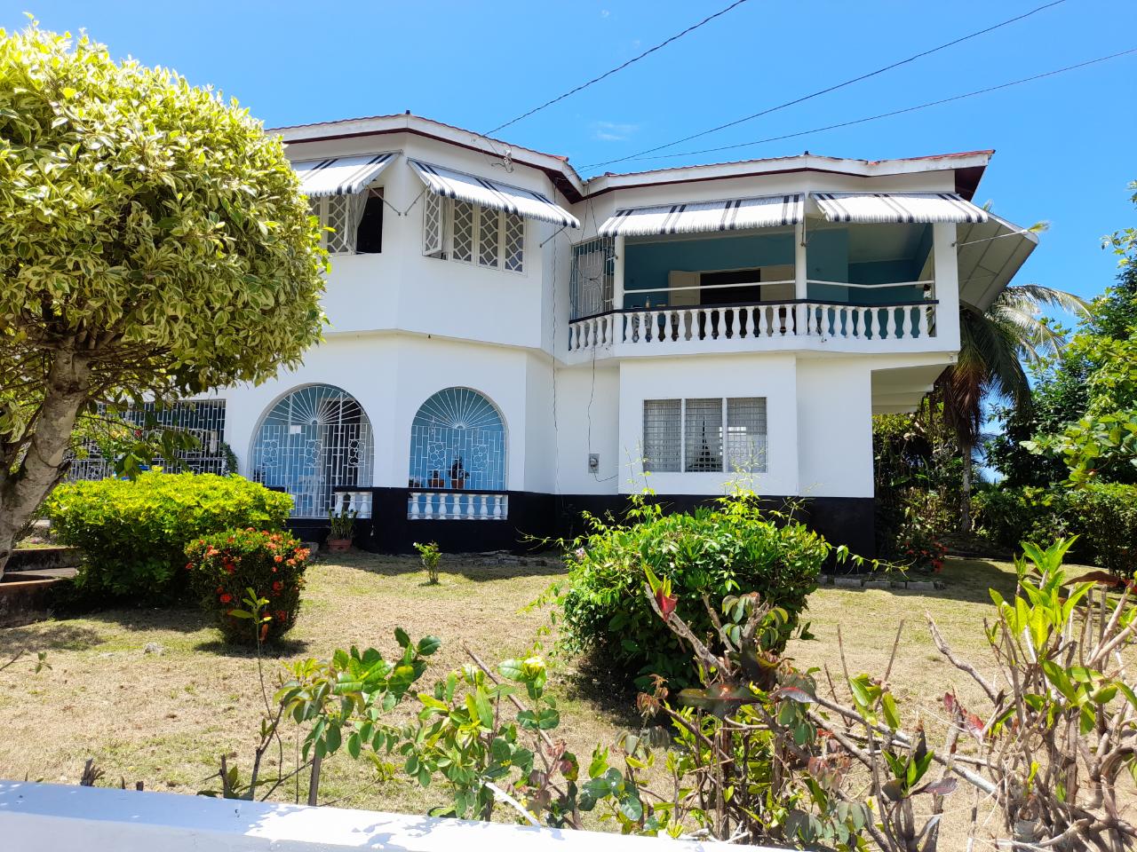 House For Sale CLEREMONT PEN, Belfield 45,000,000 Keez