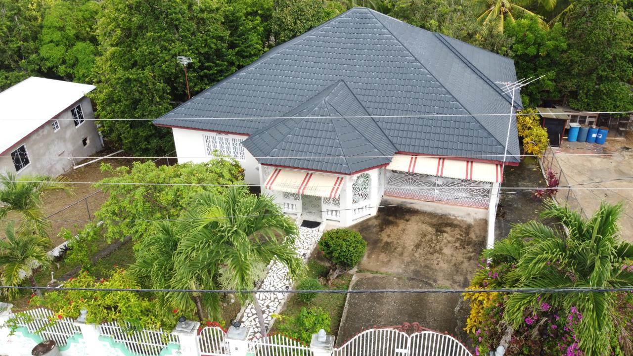 House For Sale SUNCREST GARDENS, DENBIGH, Denbigh 22,000,000 Keez