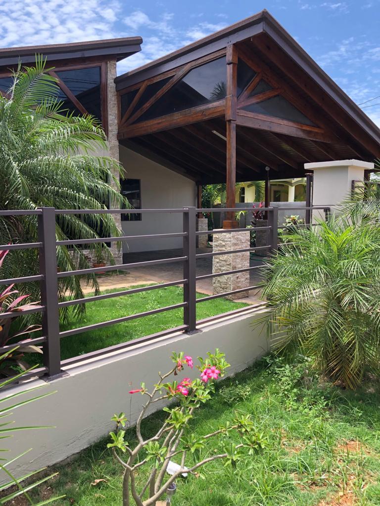 House For Rent CORAL SPRINGS VILLAGE, Falmouth 1,650 Keez