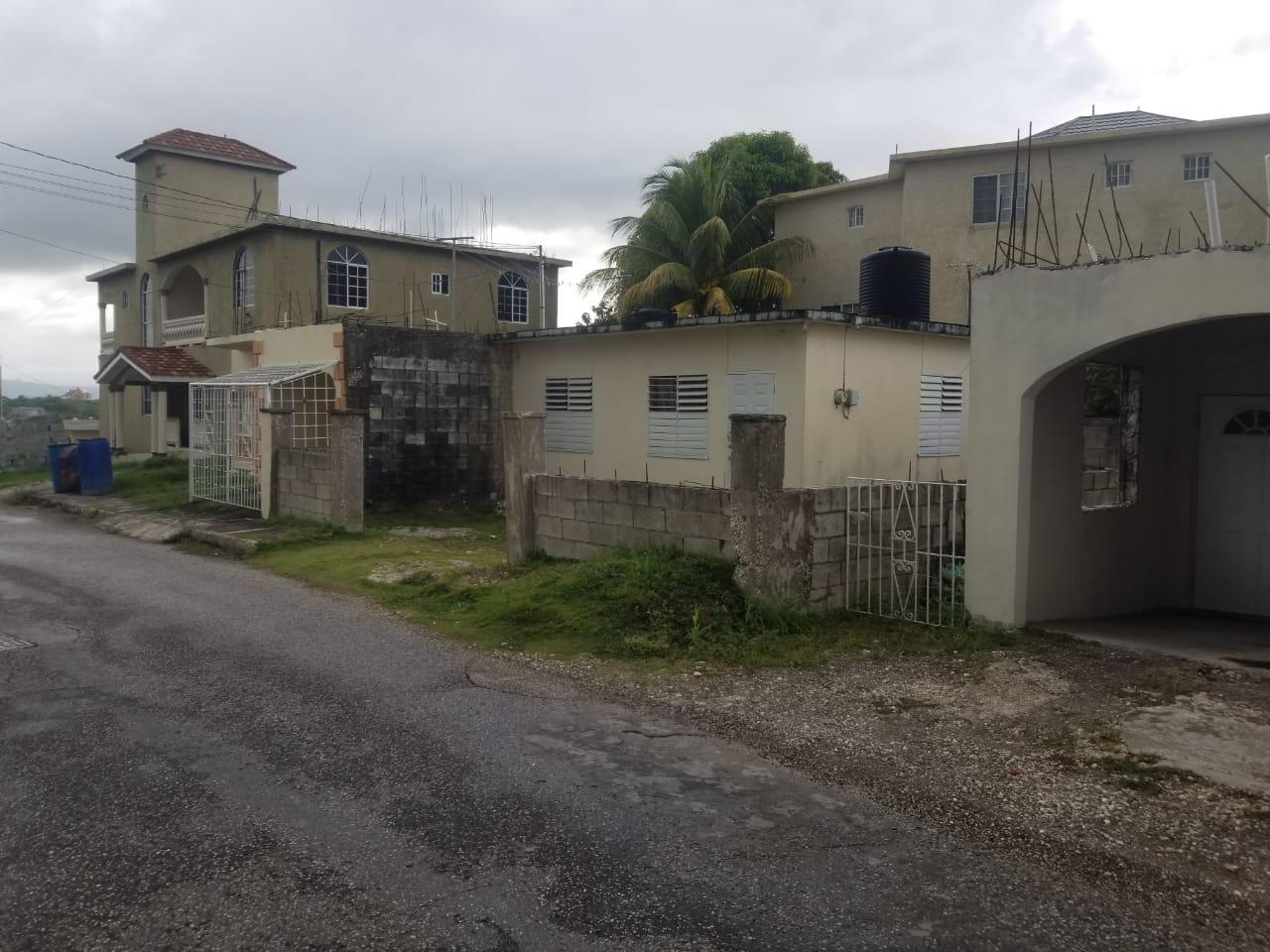 House For Sale: GREEN POND, ST. JAMES, Montego Bay | $9,000,000 | Keez