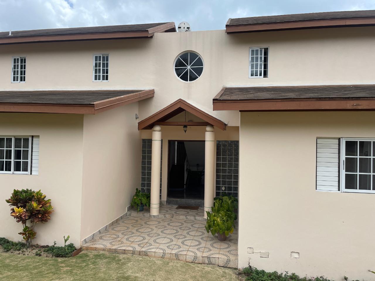 House For Sale BELLE ACRES, SMOKEY VALE,, Kingston 8 70,000,000 Keez