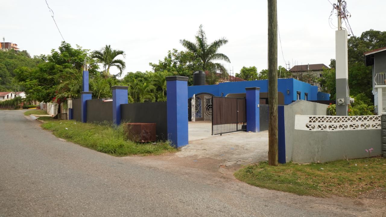 House For Rent BELVEDERE ROAD, 2, Red Hills 180,000 Keez