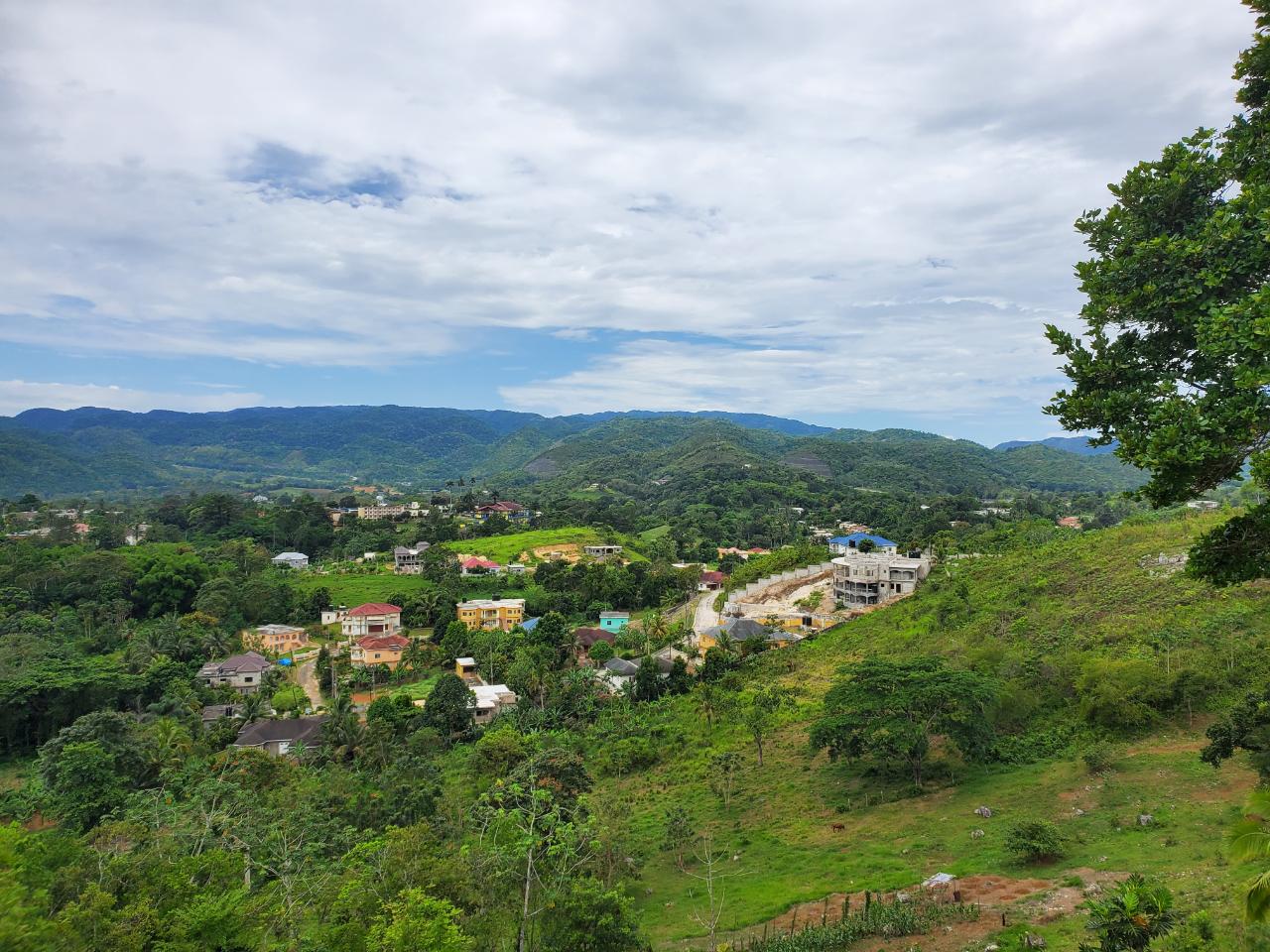 Residential Lot For Sale PHOENIX PARK, Moneague 8,500,000 Keez