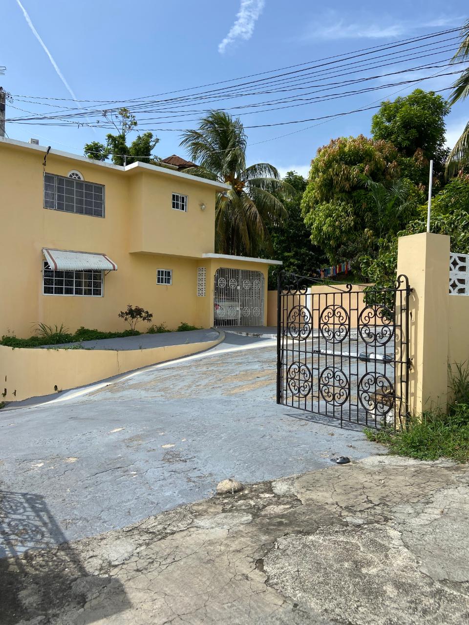 Apartment For Rent WESTGATE HILLS MONTEGO BA, Montego Bay 70,000 Keez
