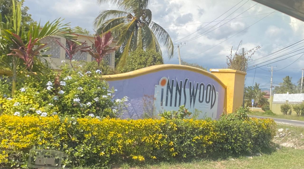 House For Sale INNSWOOD AVE, INNSWOOD VI, Spanish Town 39,000,000