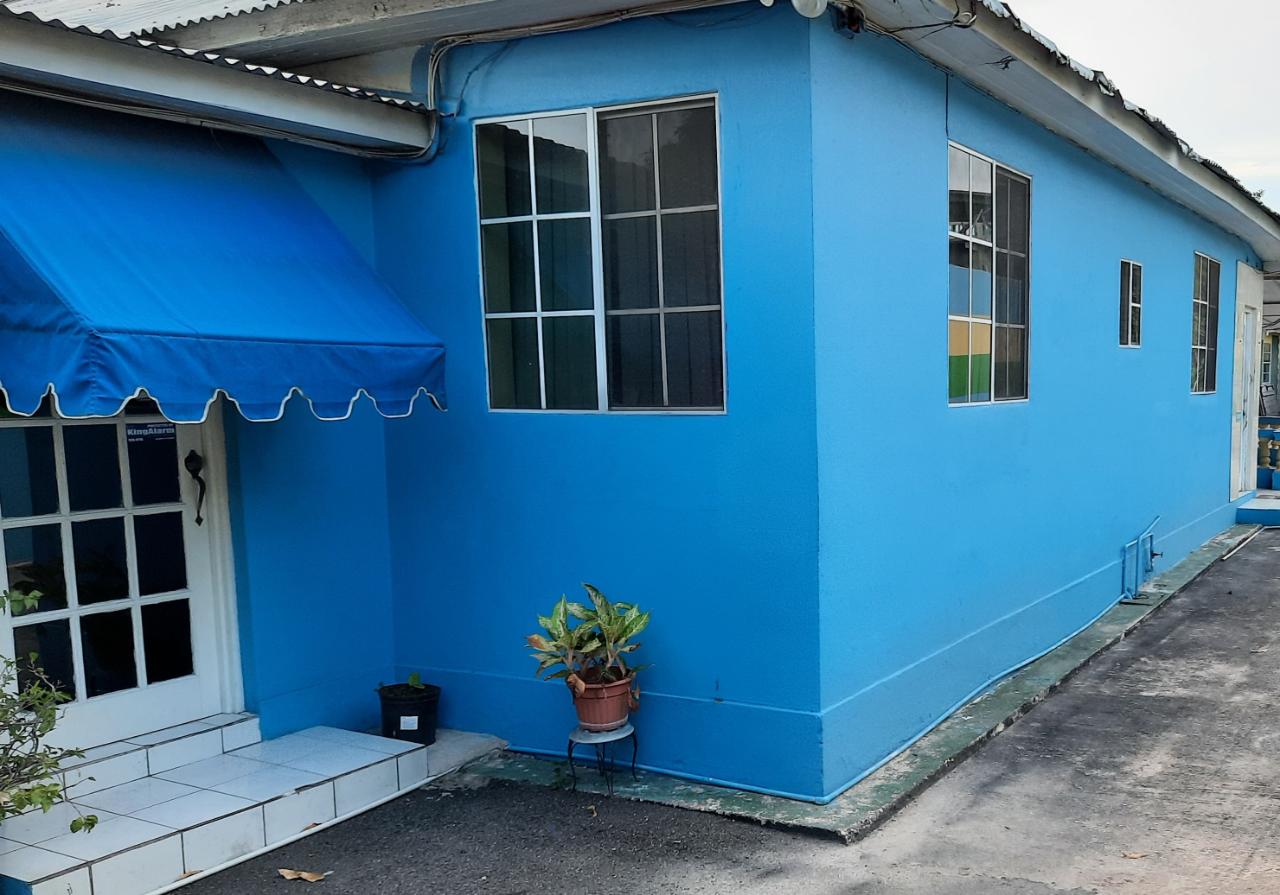 Offices / Commercial Bldg For Rent QUEENS AVENUE, Kingston 10 150,000 Keez