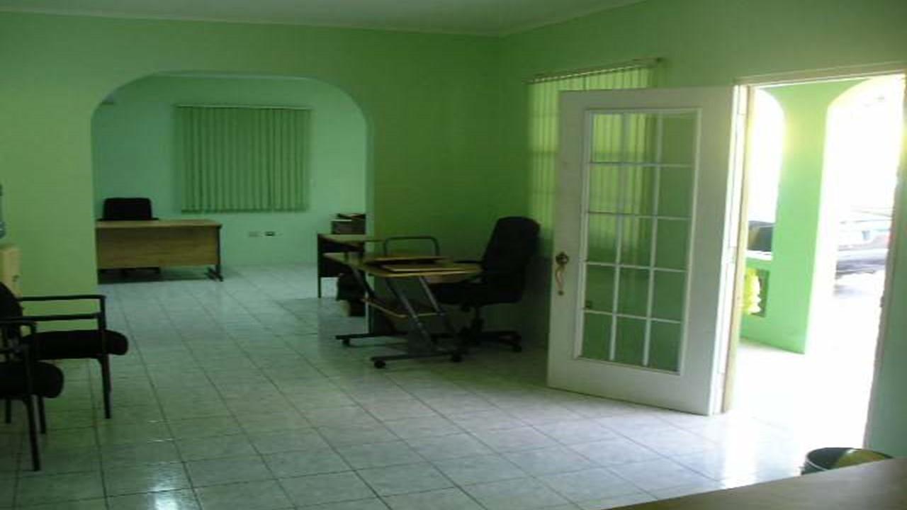 Offices / Commercial Bldg For Rent QUEENS AVENUE, Kingston 10 150,000 Keez