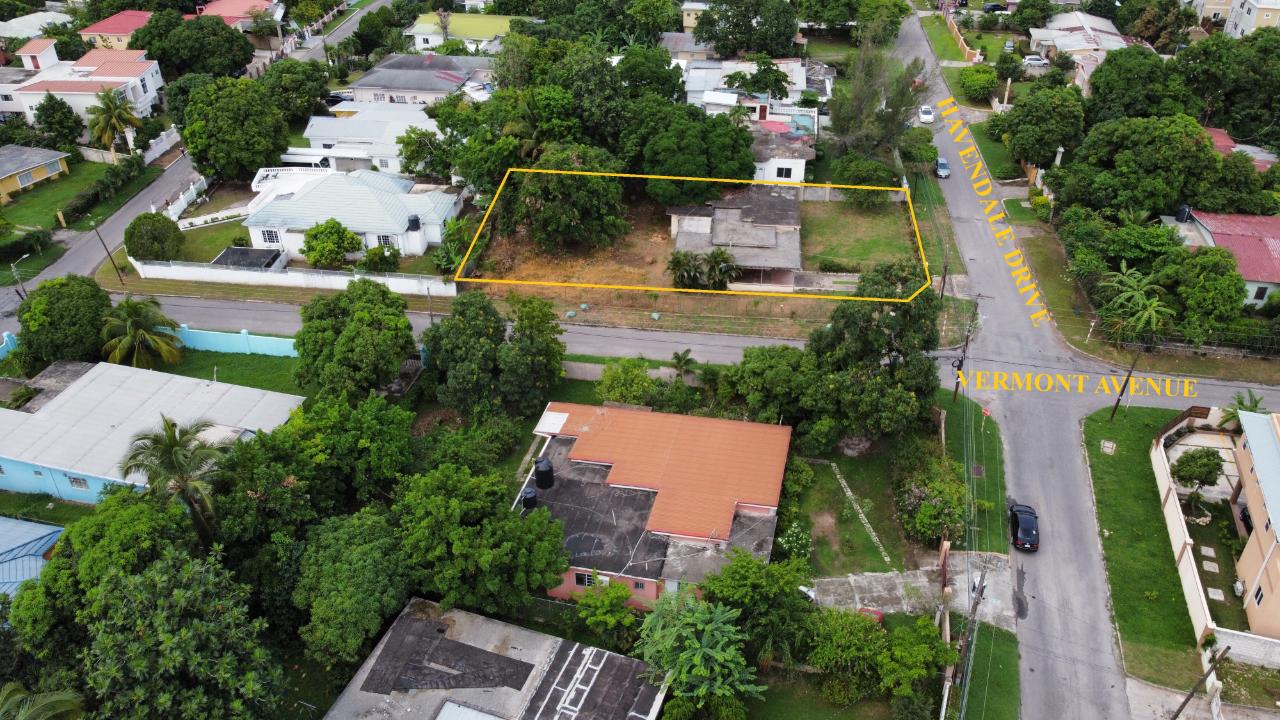 House For Sale HAVENDALE DRIVE, Kingston 19 45,000,000 Keez
