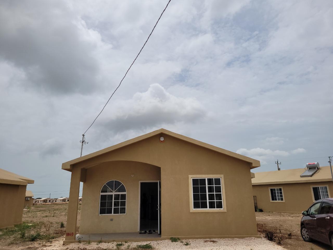 House for rent phase 5 phoenix park vill greater portmore 85 000