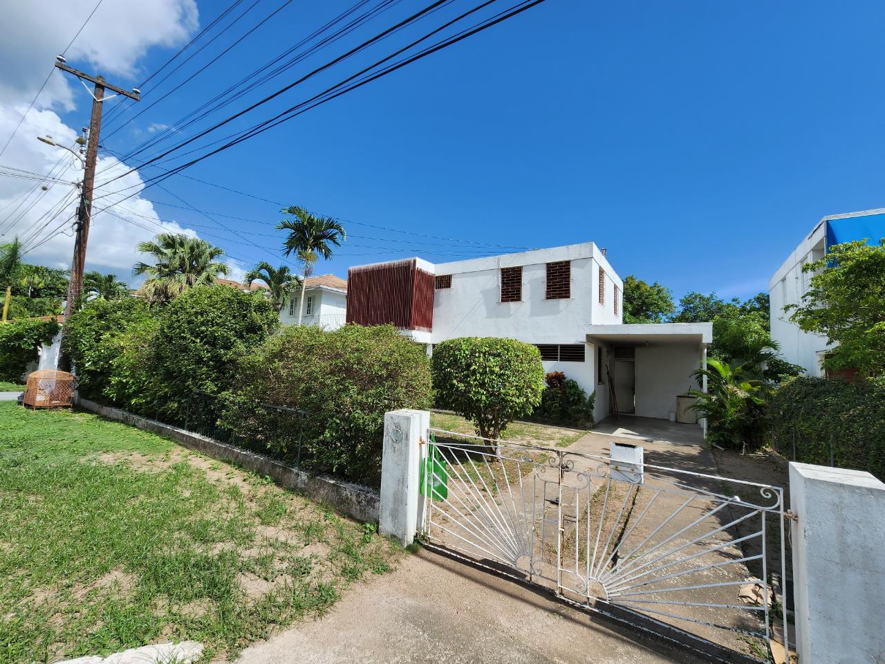 House For Sale CRAIG AVENUE, Kingston 8 39,000,000 Keez
