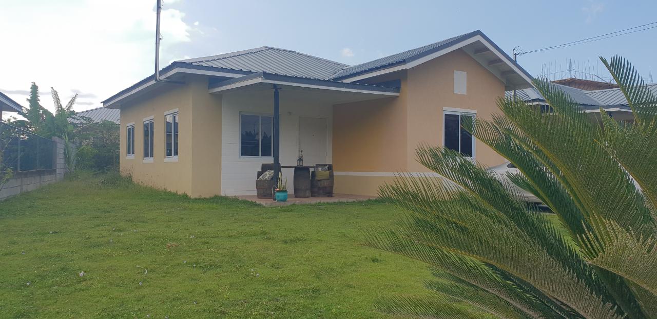 House For Rent ROSEWOOD CRES. MEADOWS OF, Montego Bay 700 Keez