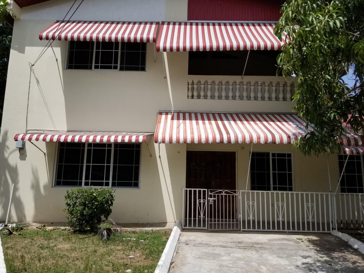House For Rent TRENTON CLOSE, May Pen 80,000 Keez