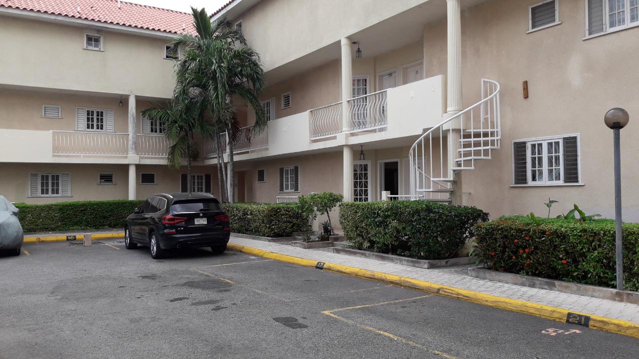 Apartment For Sale UPPER WATERLOO ROAD, Kingston 10 22,000,000 Keez