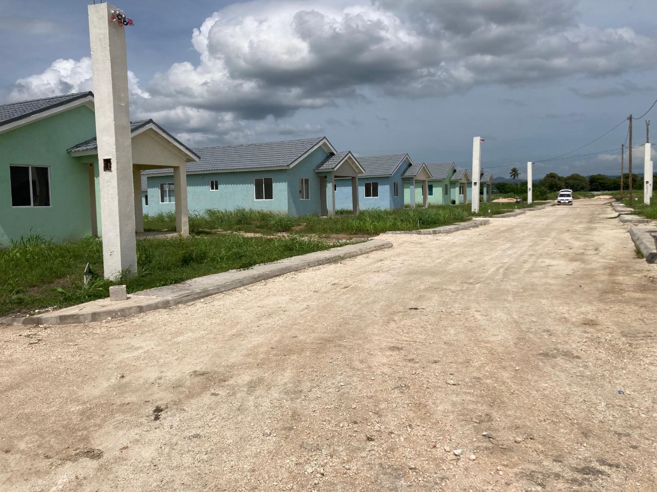 House For Sale ST. CATHERINE, Spanish Town 18,000,000 Keez