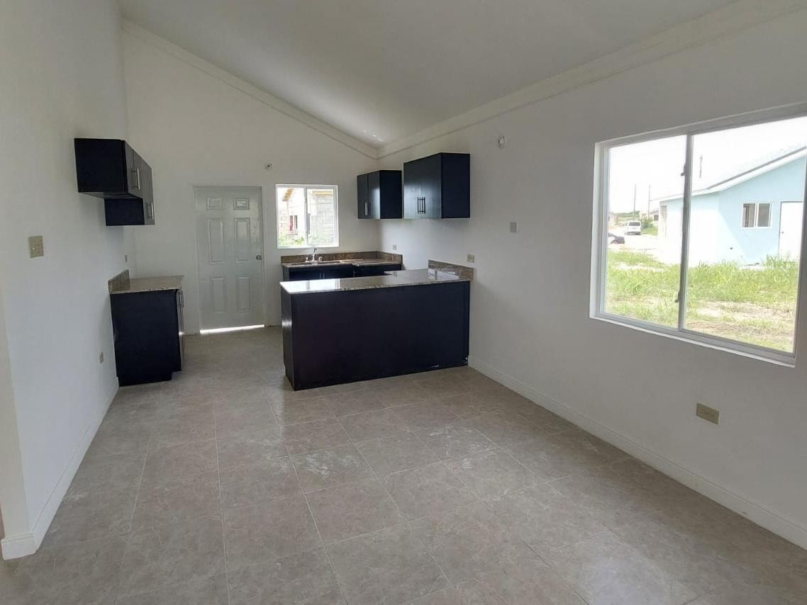 House For Sale INNSWOOD, Spanish Town 18,000,000 Keez