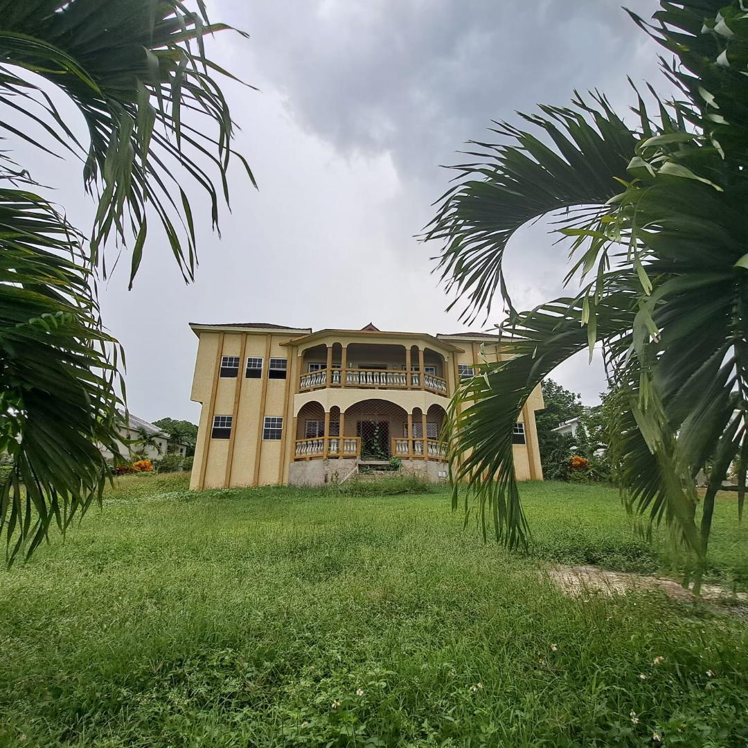 House For Sale TARA ESTATES, Montego Bay 550,000 Keez