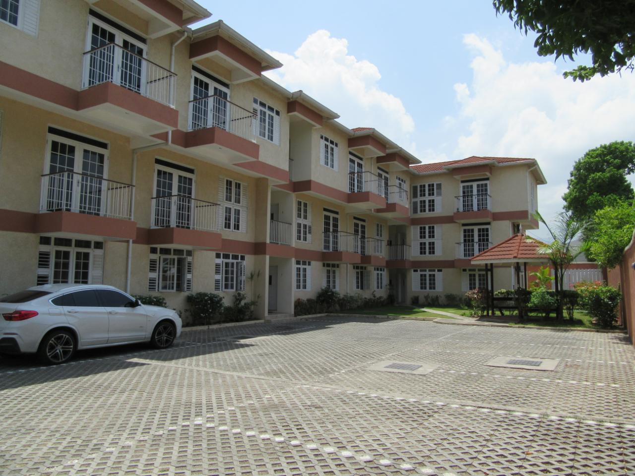 Apartment For Rent KINGSWAY, Kingston 10 90,000 Keez