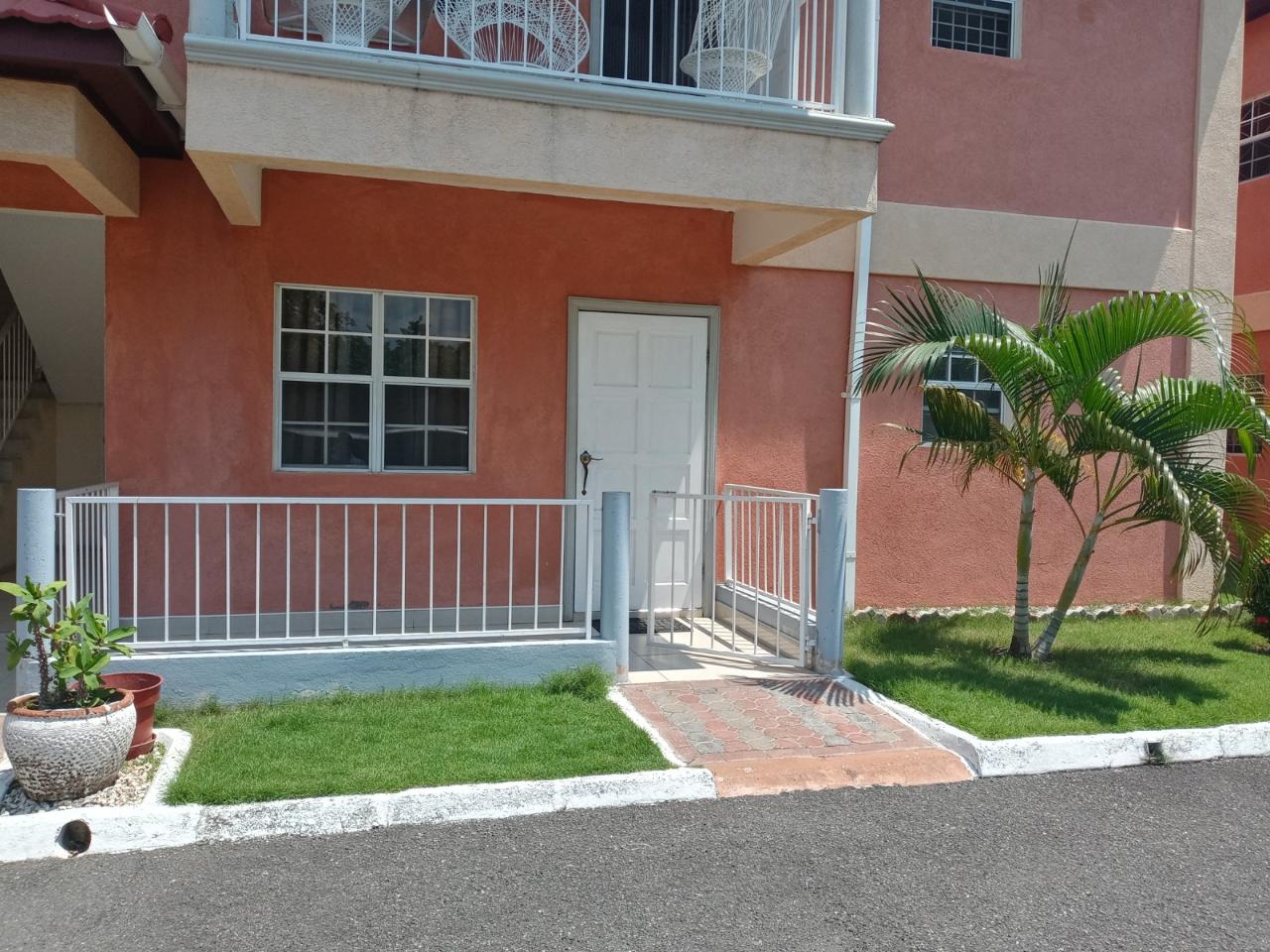 Apartment For Sale 15 ZIADIE AVENUE, Kingston 20 31,000,000 Keez