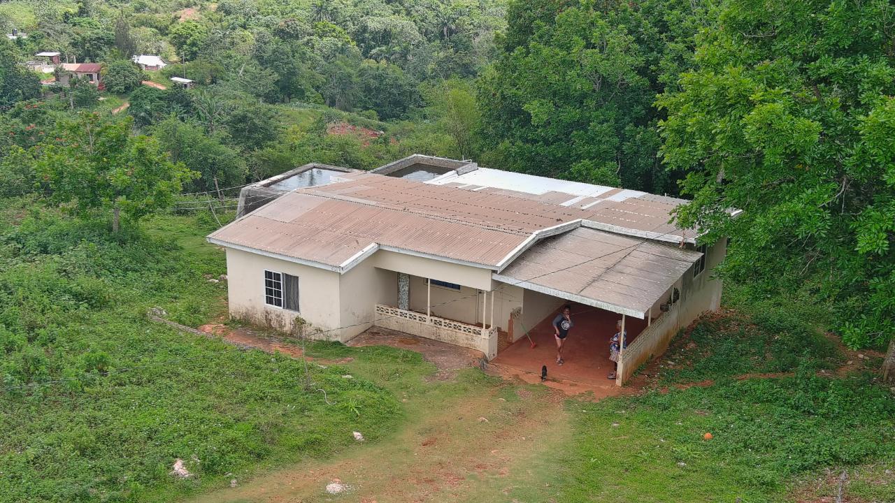 House For Sale ELGIN, Old England 12,000,000 Keez