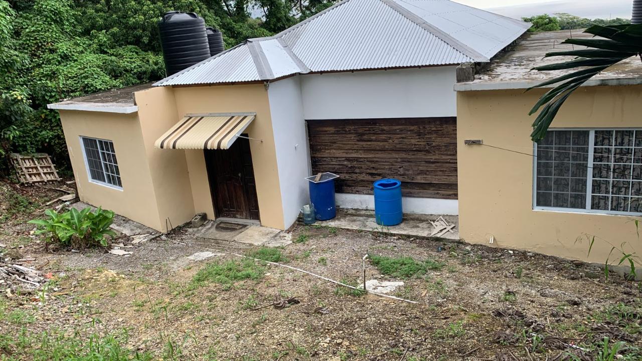 House For Sale RICHMOND HILL, ST. ANN, Bamboo 26,000,000 Keez