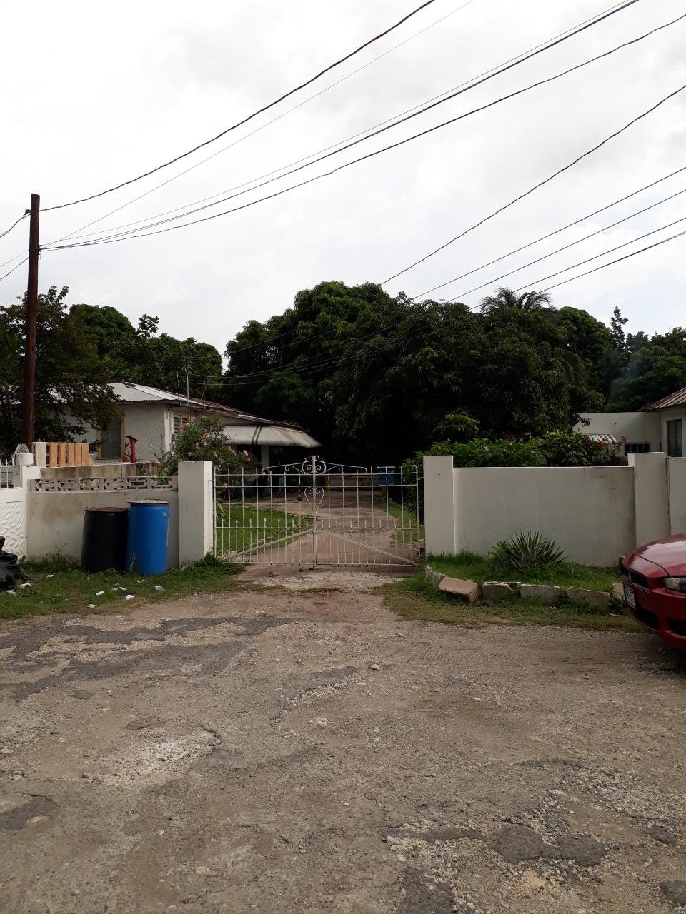 House For Sale LANCELIN AVENUE, Kingston 10 34,000,000 Keez