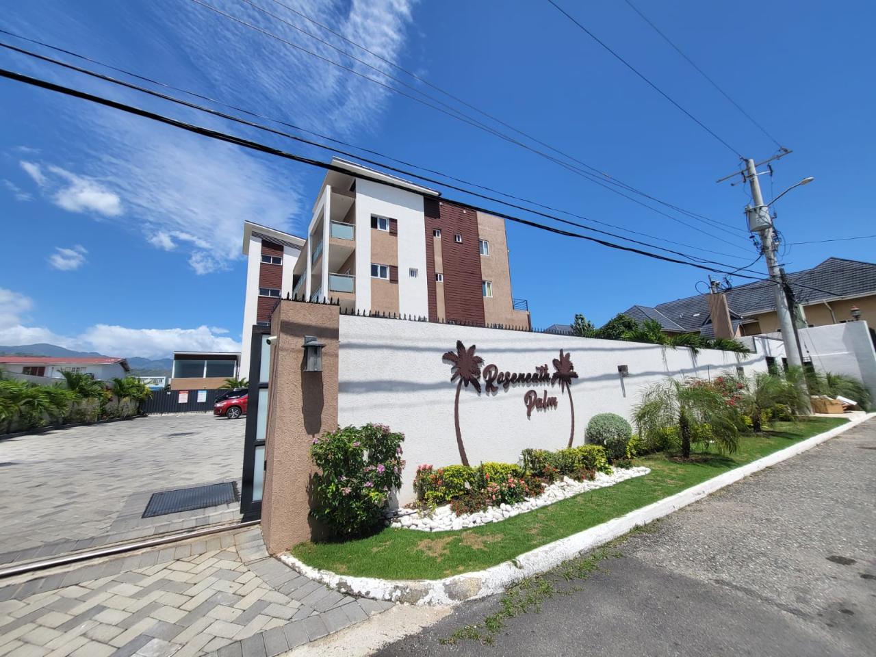 Apartment For Rent ROSENEATH AVENUE, Kingston 6 2,200 Keez