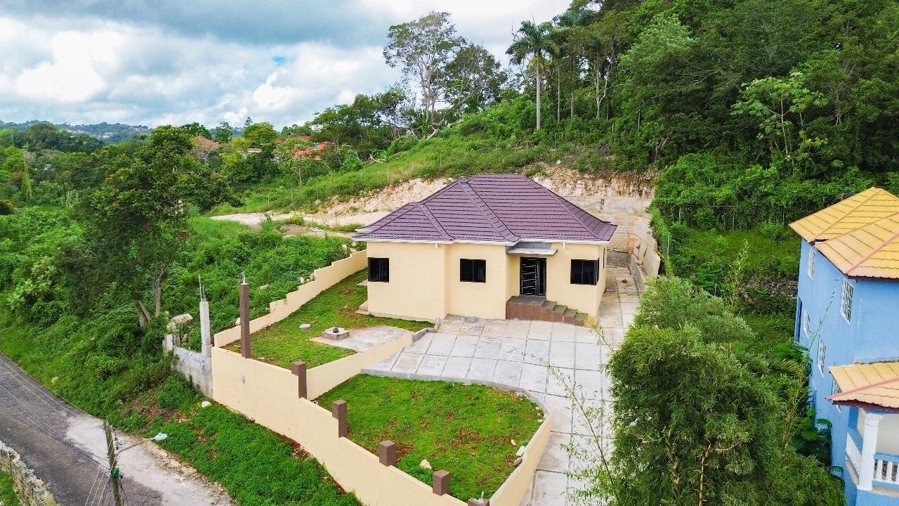 House For Sale BUENA VISTA, Mandeville 47,000,000 Keez