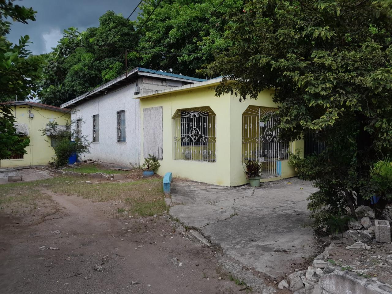 House For Sale WELLSIDE DRIVE, Kingston 11 8,000,000 Keez