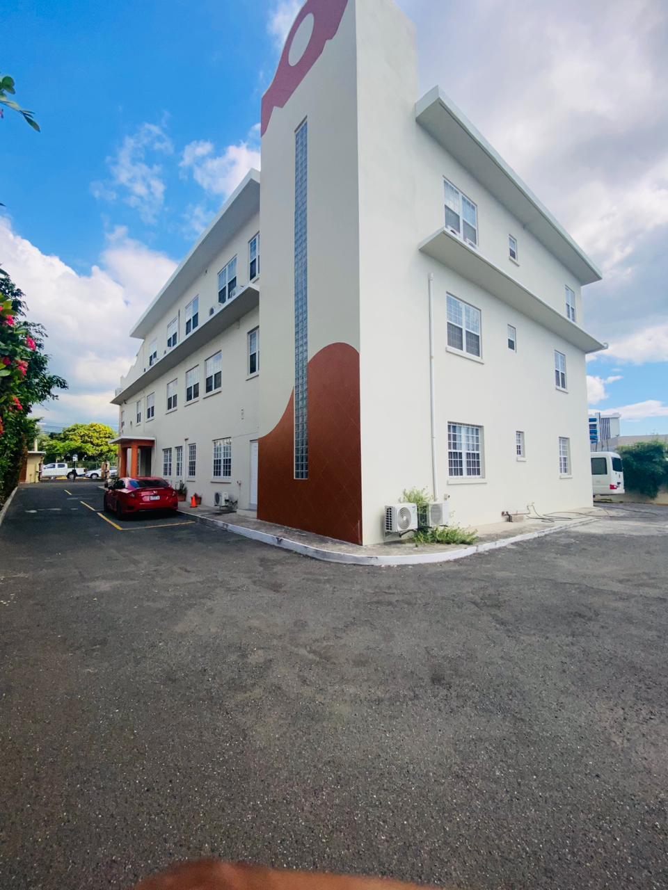 Apartment For Sale TRAFALGAR ROAD KINGSTON 5, Kingston 5 34,000,000 Keez